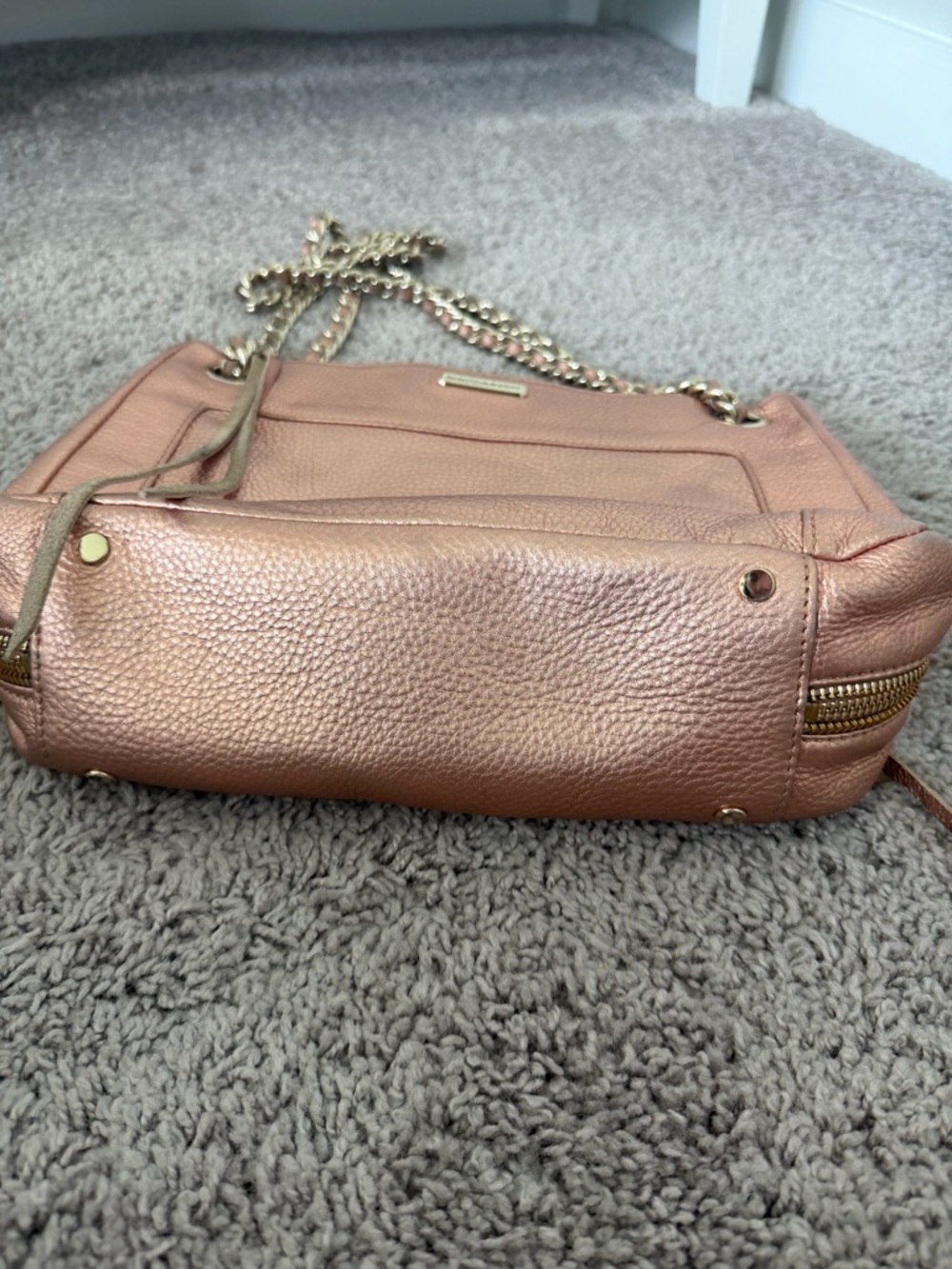 Rebecca Minkoff rose gold metallic leather handbag - Picture 4 of 9